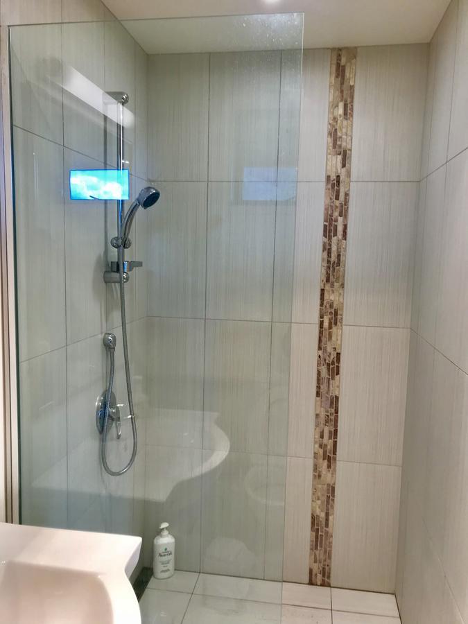 Closeburn LakeView House Queenstown Bagian luar foto